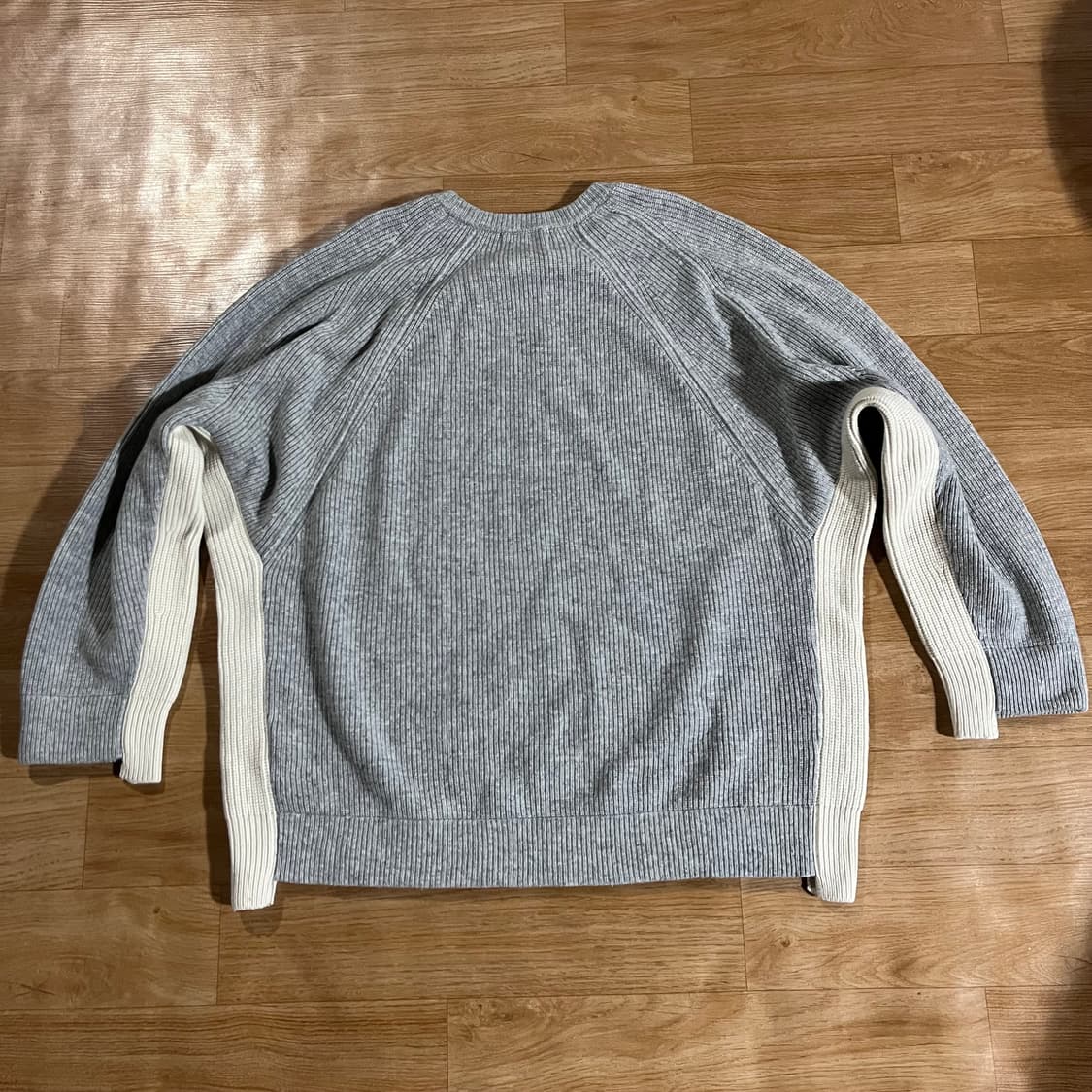 [110-115] 솔리드옴므 오버핏 니트 상품이미지6