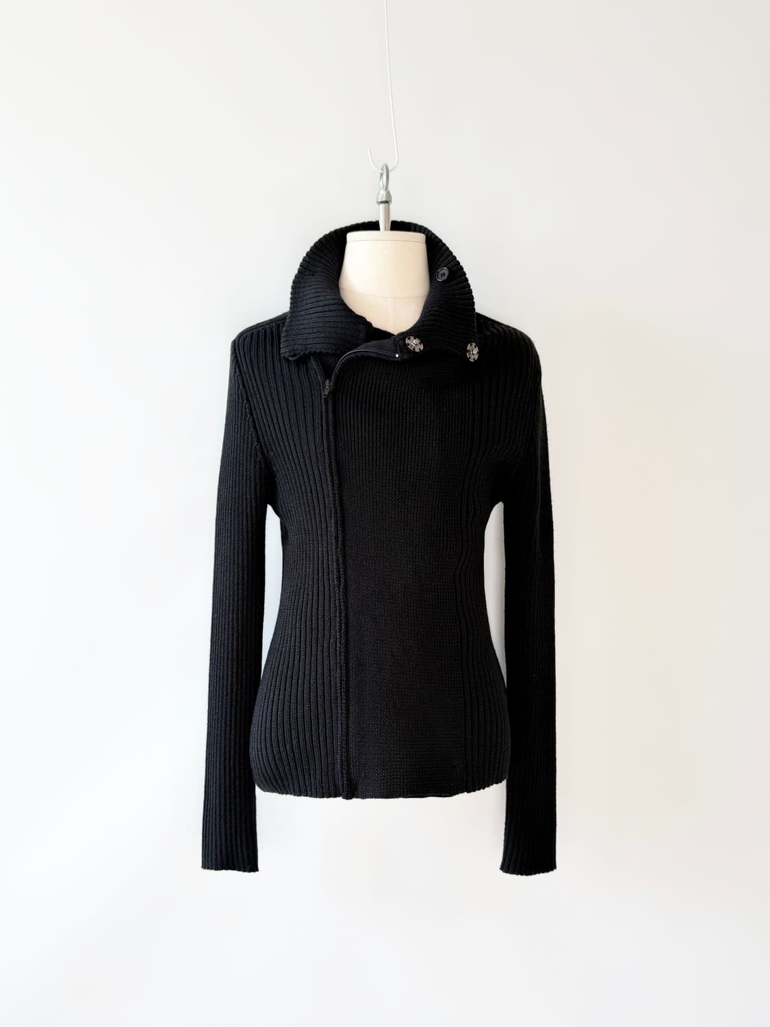 Vneck 메리노울 집업 니트 자켓 상품이미지5