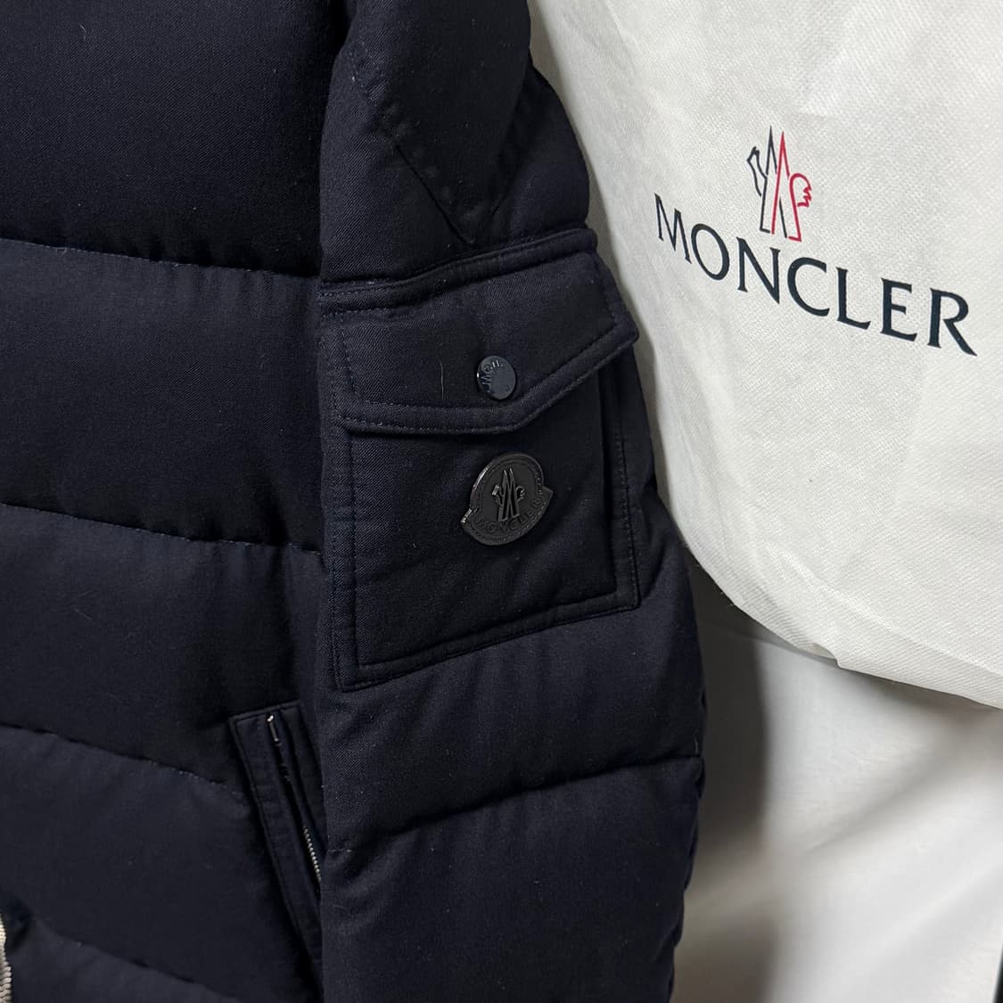 [S+급/5] 몽클레어 알레만드 패딩 블랙와펜 상품이미지2