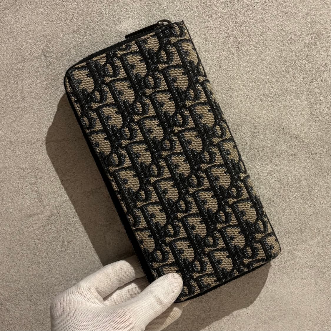 A+ OS사이즈 디올 신형 지퍼돌이 장지갑 베이지 상품이미지2