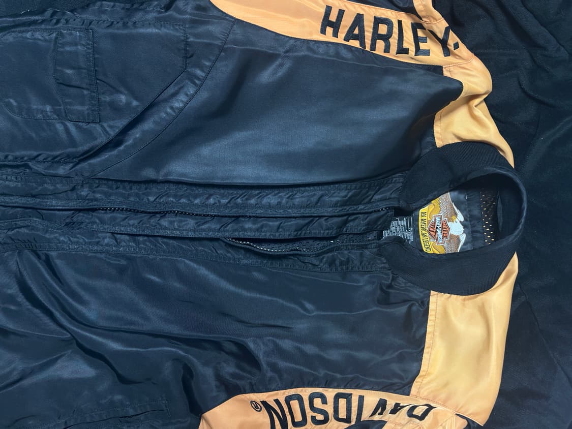할리 데이비슨 봄버 M 상품이미지3