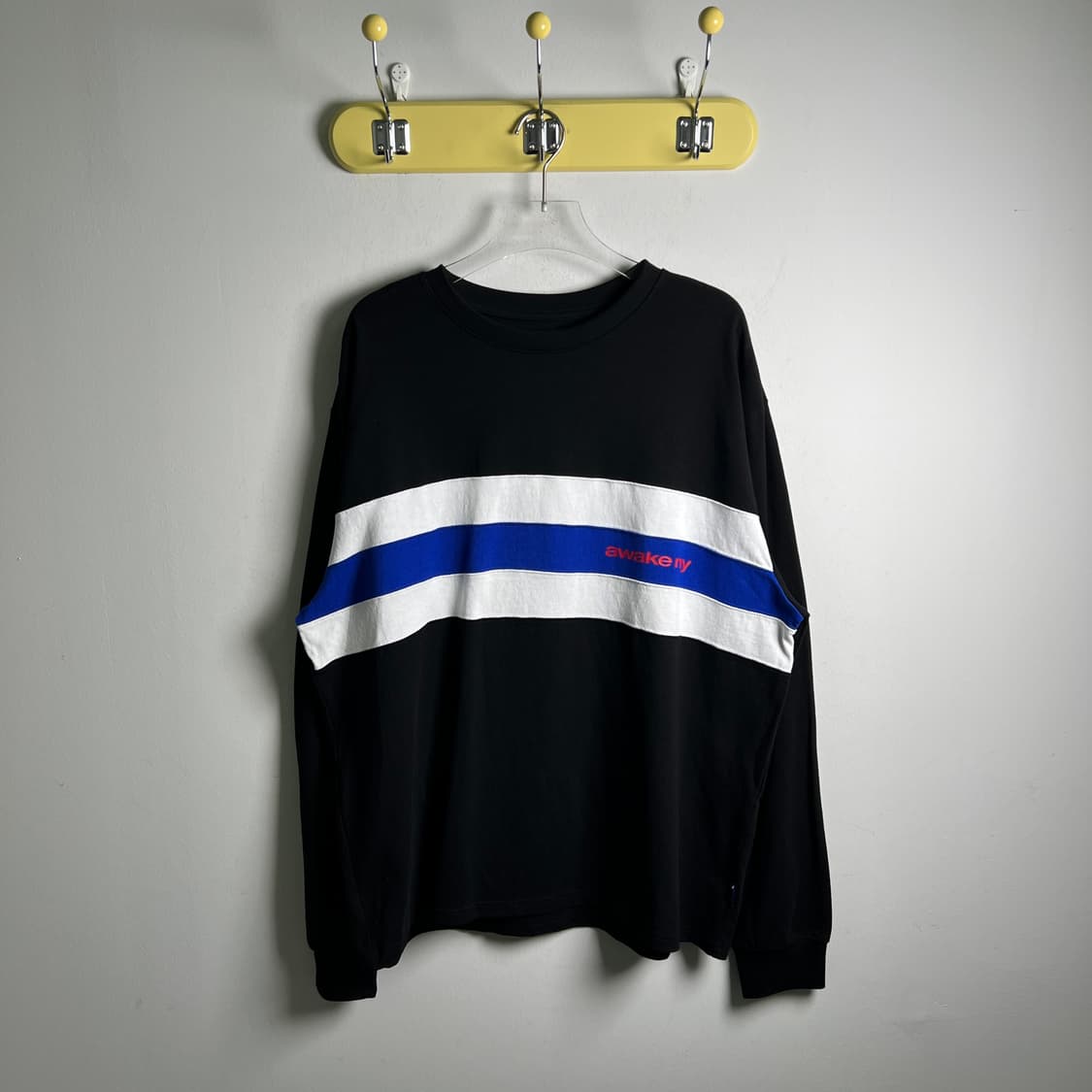 어웨이크 뉴욕 패널 스트라이프 맨투맨 L 상품이미지1