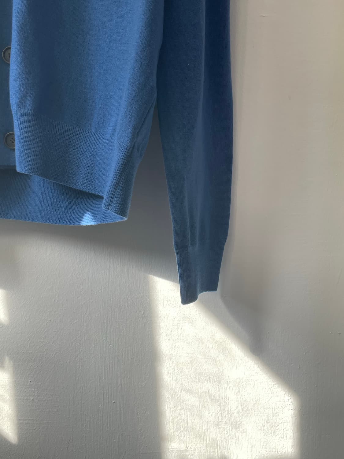 아크네 스튜디오 메리노울 페이스로고 니트 블루 새상품 상품이미지5