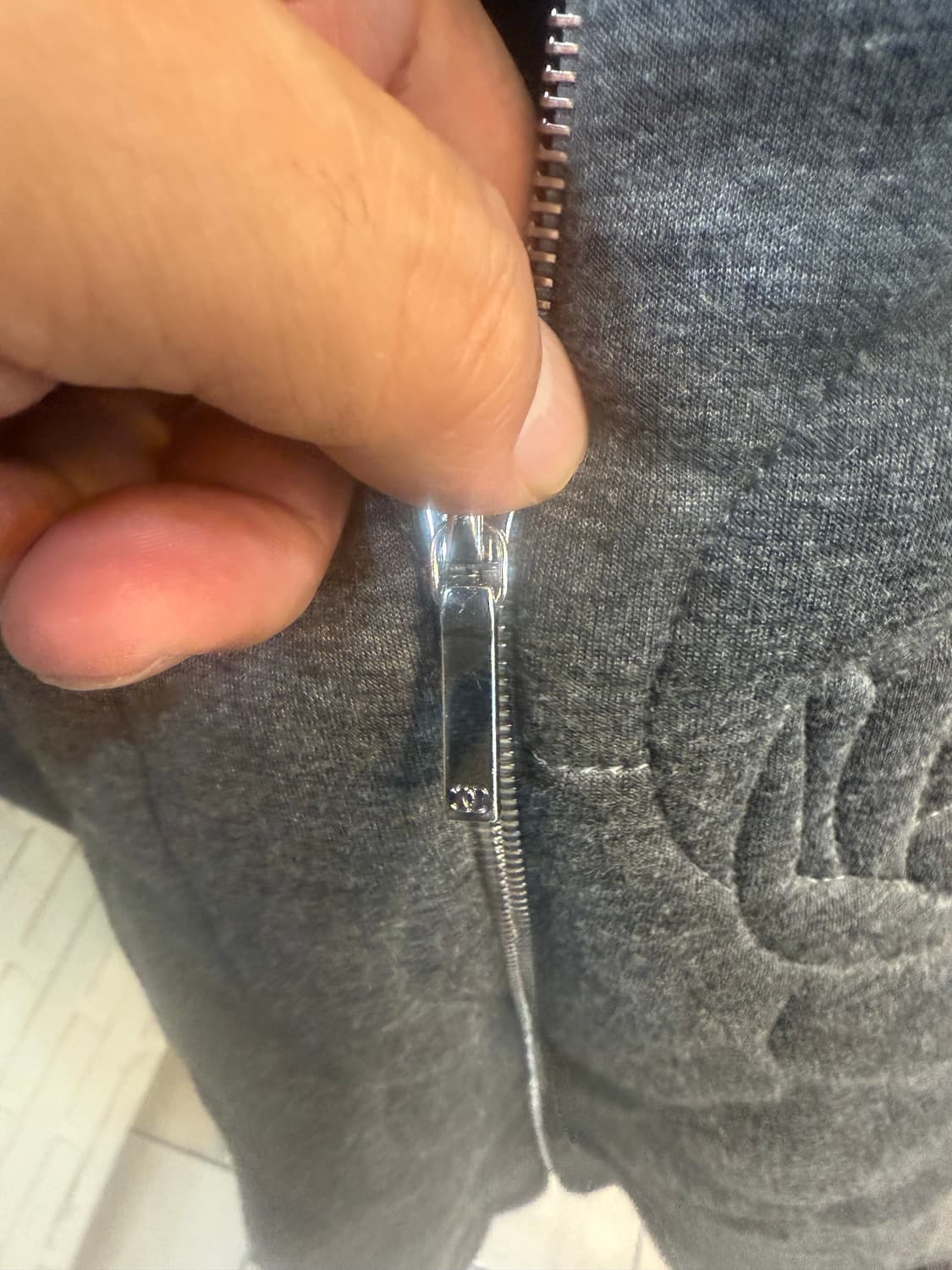 36/55-66 정품 샤넬 까멜리아 자켓 팝니다 상품이미지4