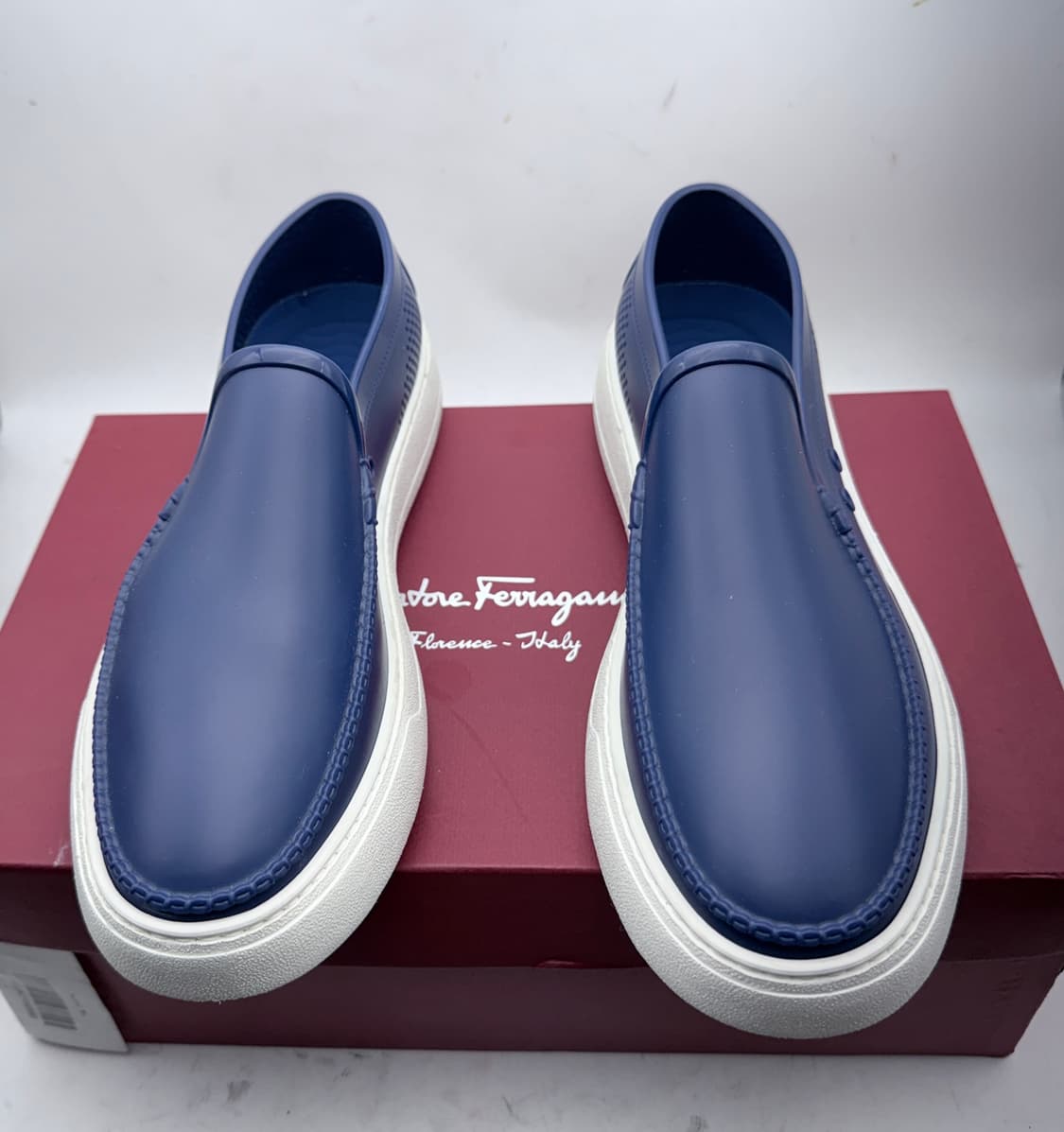 정품)페라가모265 상품이미지1