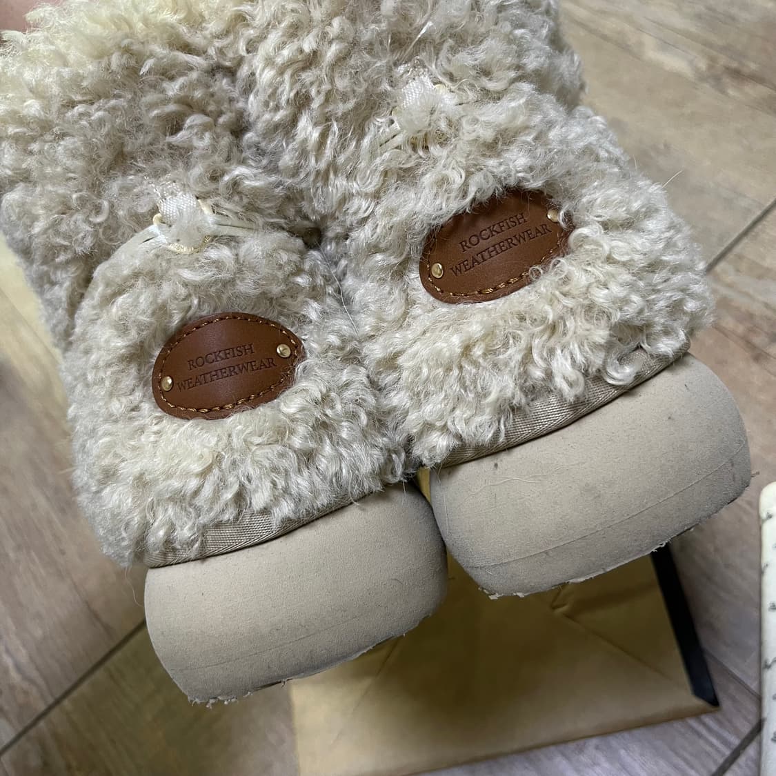 (250) 락피쉬 컬리 퍼 부츠 숏 베이지 상품이미지7