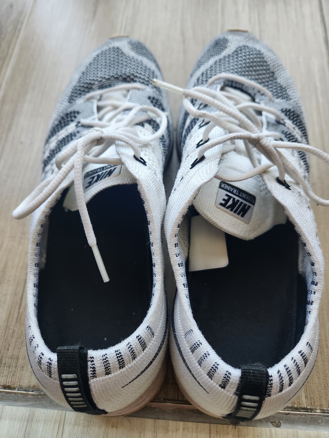 나이키 플라이니트 트레이너 화이트 블랙 2017 (290) 상품이미지3