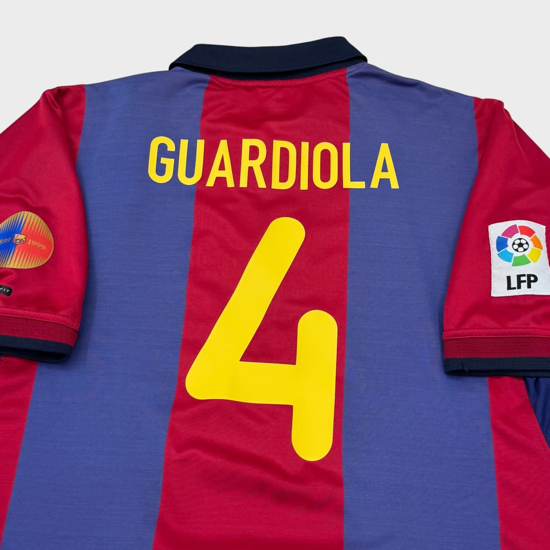 00-01 바르셀로나 홈 No.4 펩 과르디올라 상품이미지7