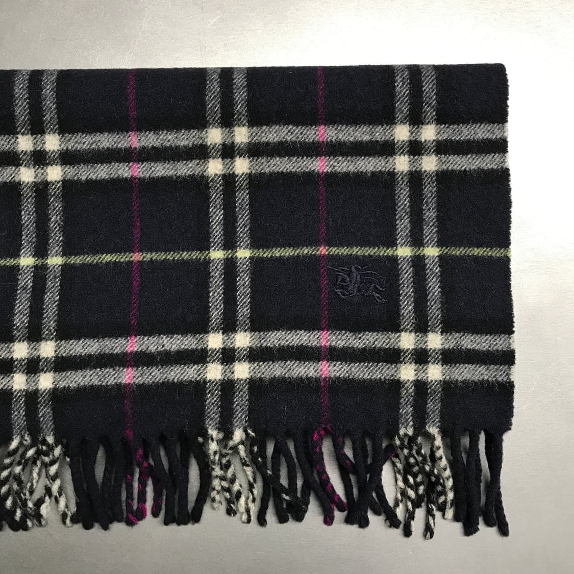 버버리 정품 램스울 머플러 네이비 상품이미지3