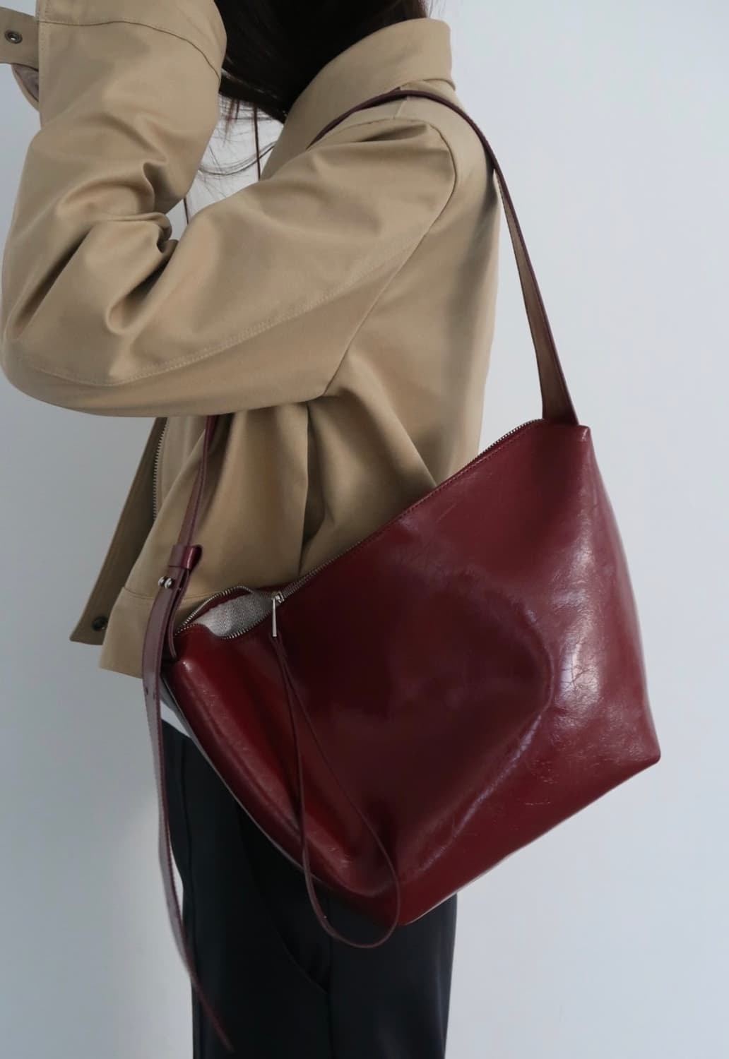 뮤로우 크랙 레더 숄더앤크로스백 상품이미지4