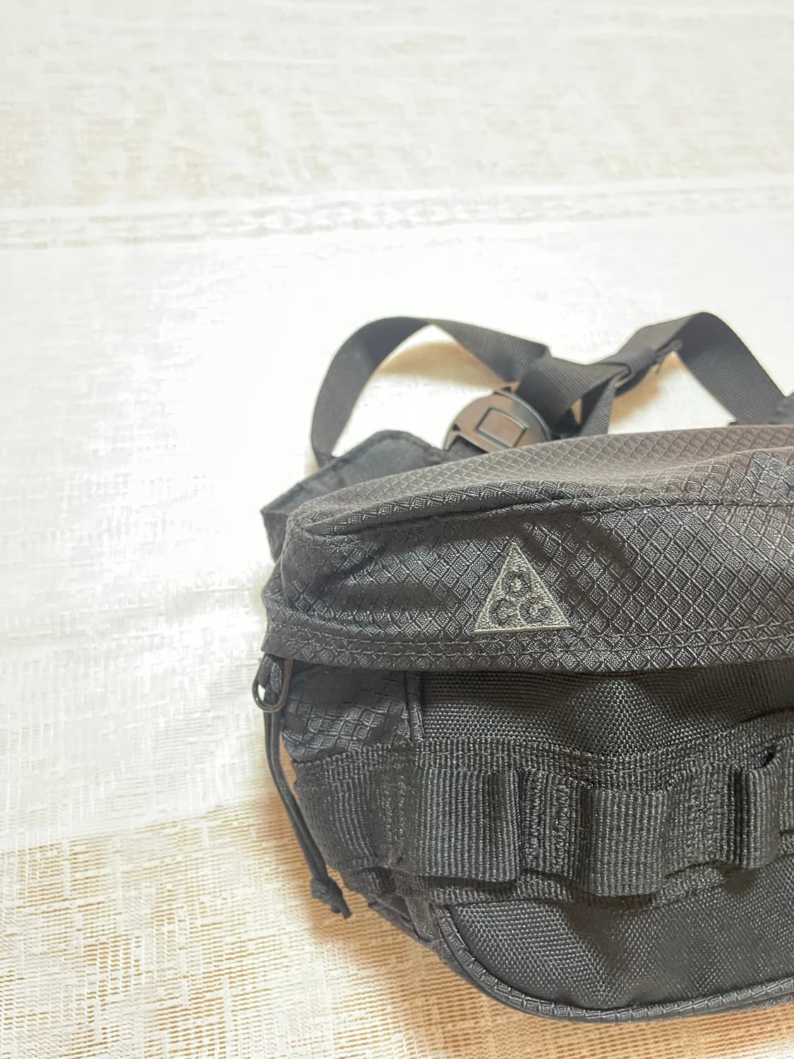 나이키 ACG 코듀라 힙색 블랙 상품이미지2