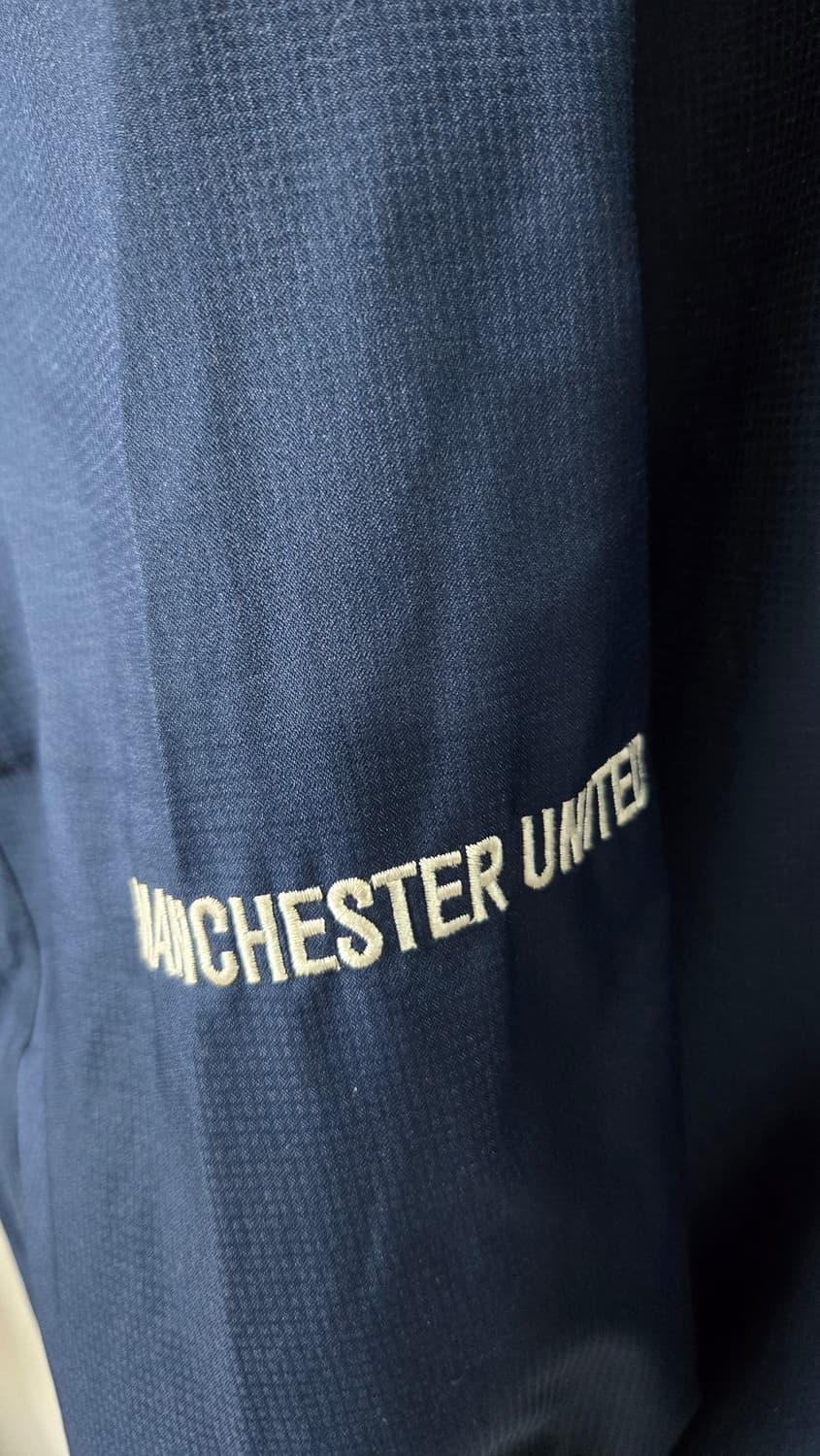 나이키 맨체스터유나이티드 빈티지 벤치파카 상품이미지4