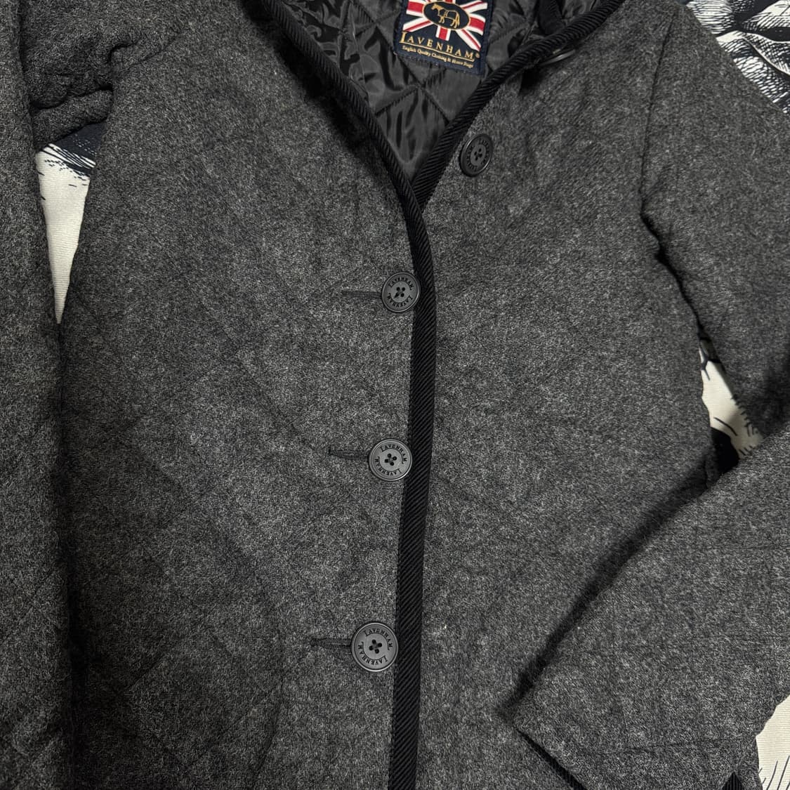 라벤햄 울 퀄팅 롱 자켓 6사이즈 xs 상품이미지3