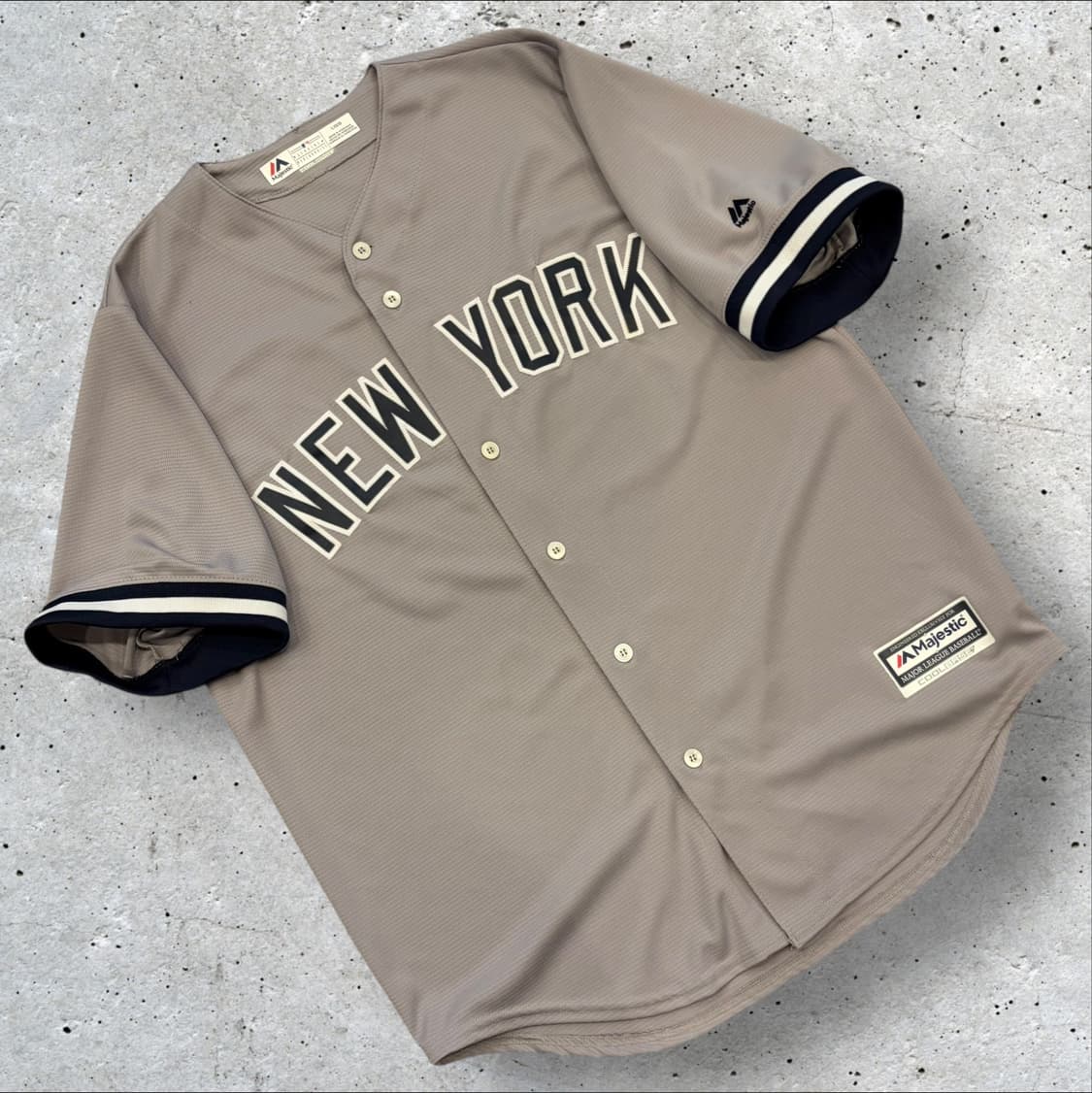 [L] 마제스틱 뉴욕 양키스 야구 유니폼 반팔 C936 상품이미지1