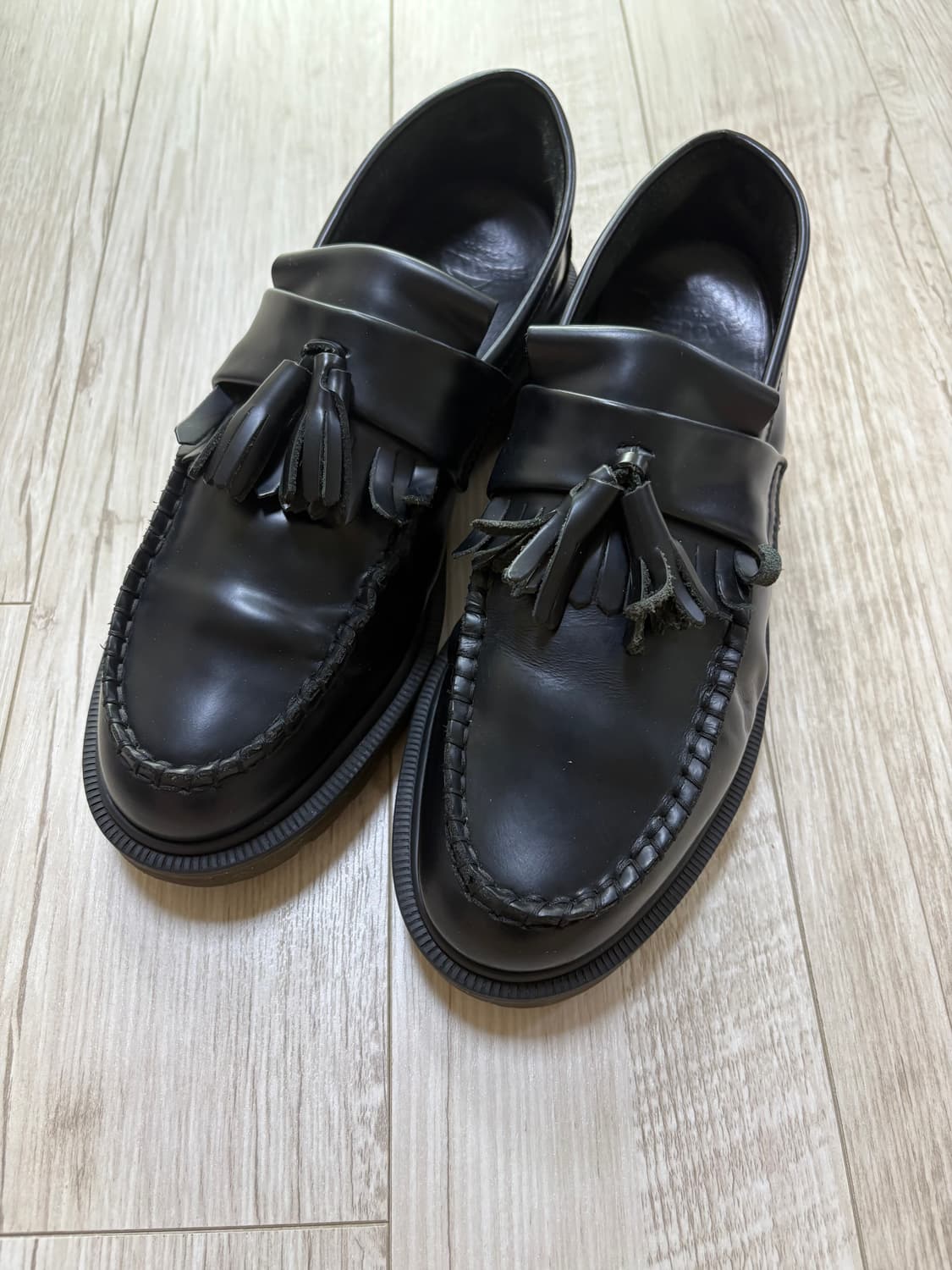 닥터마틴 아드리안 블랙 270 상품이미지1