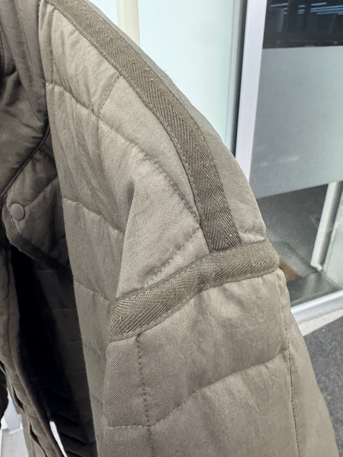 유니클로 U 누빔 코트 L 상품이미지6