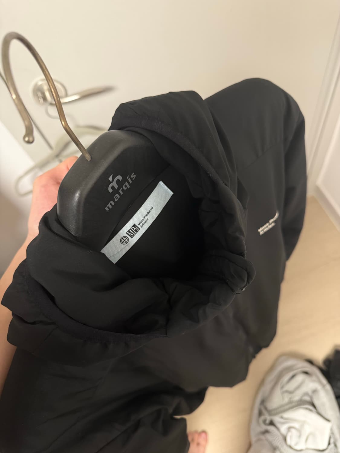 플라스틱프로덕트 경량패딩 mpa padded liner (black) 상품이미지3