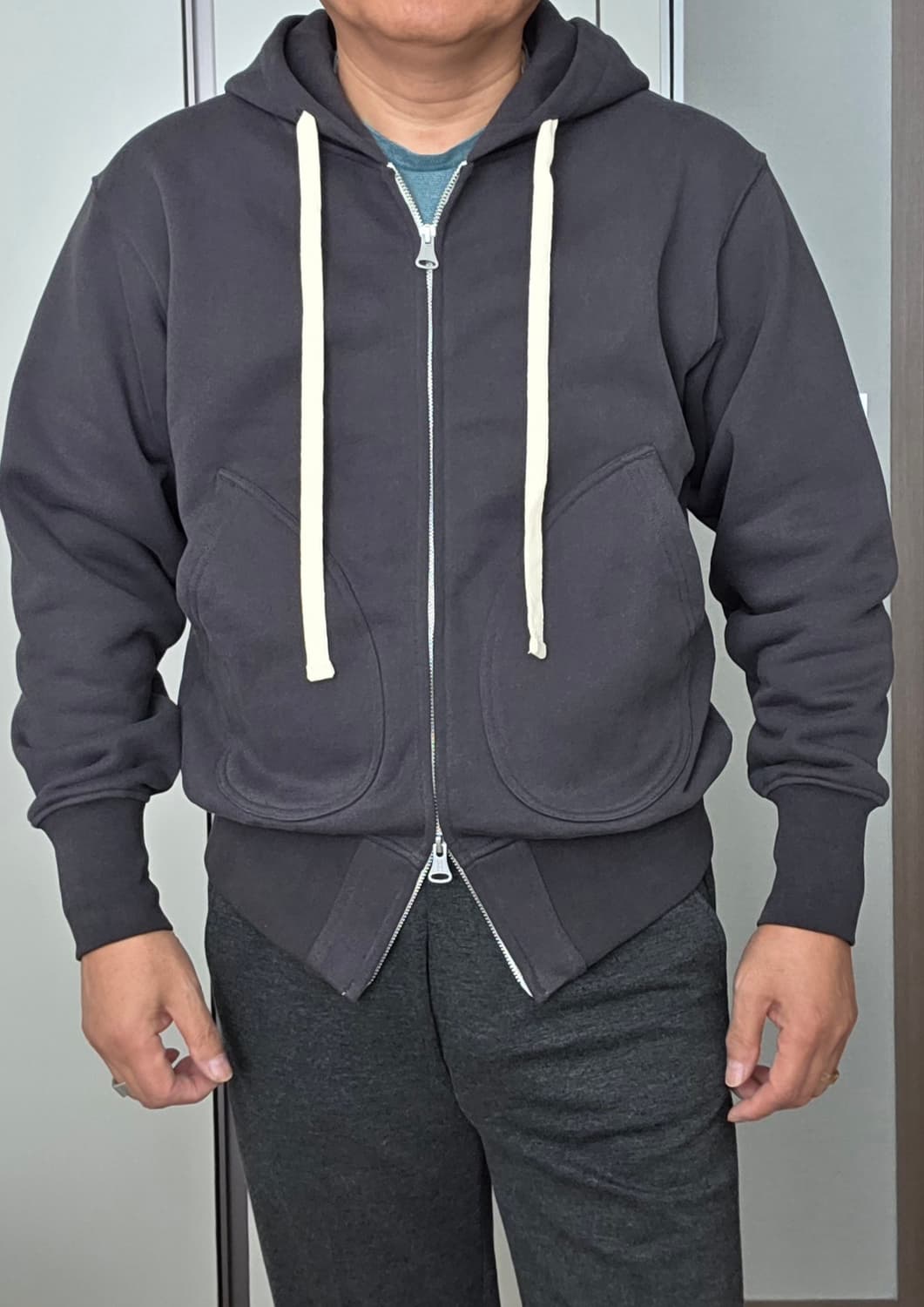 브론슨(BRONSON) 2Way Zip-Up 후드티 다크 그레이 (L) 상품이미지9