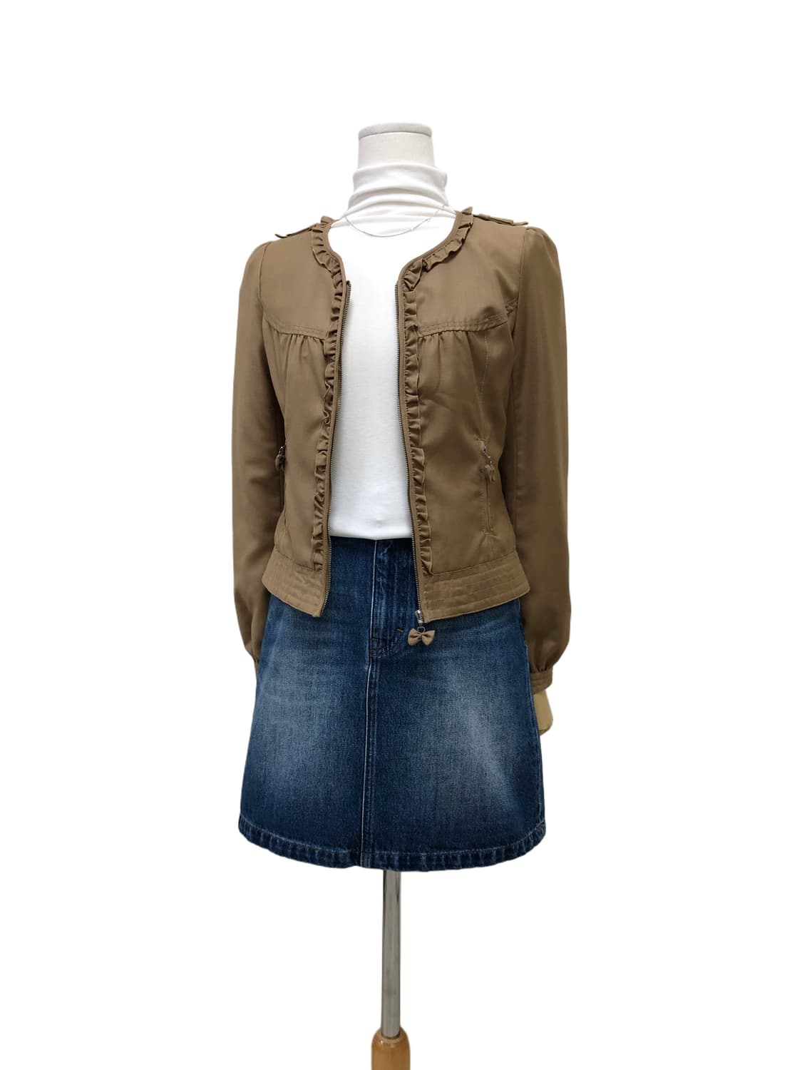 브라운 프릴 노카라 재킷 상품이미지4