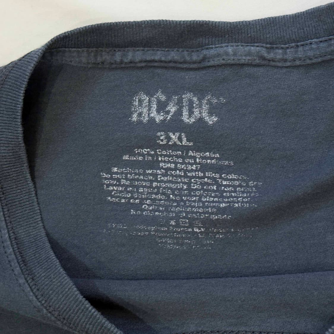 ACDC Back In Black 반팔 티셔츠 상품이미지3