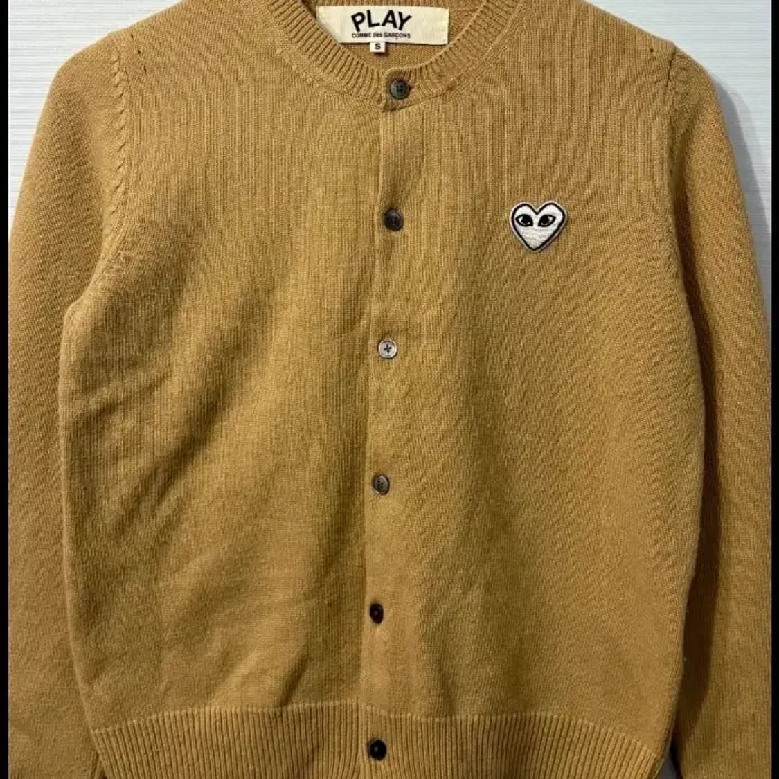 꼼데가르송 PLAY 가디건 베이지 ~55 상품이미지6