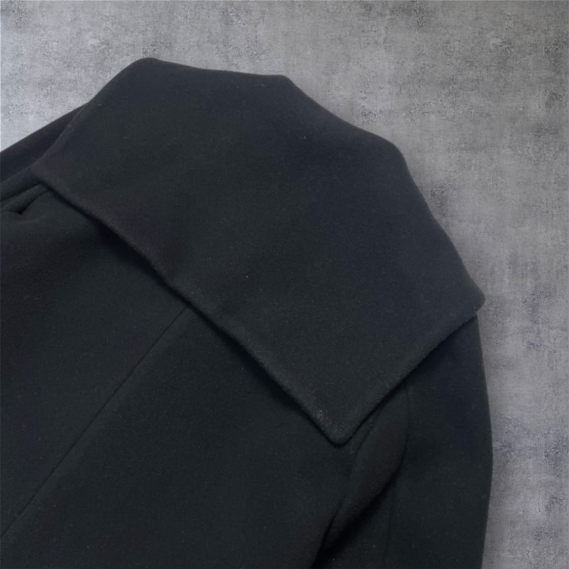 비뮤즈맨션 블랙 레더 리본 세일러 하프코트 34 상품이미지9