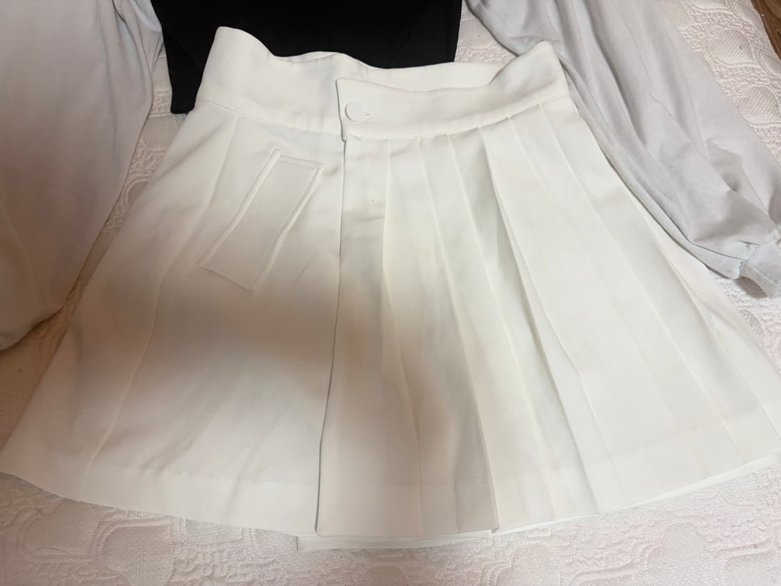 플리츠 치마바지 (새것/정가58,000) 상품이미지3