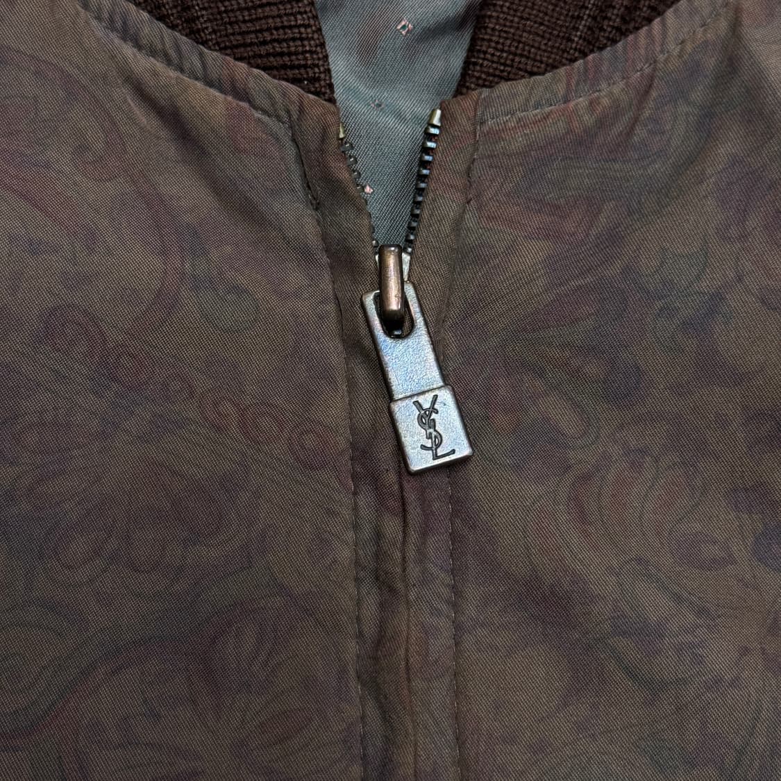 입생로랑 빈티지 브라운 패턴 봄버 블루종 105 상품이미지3