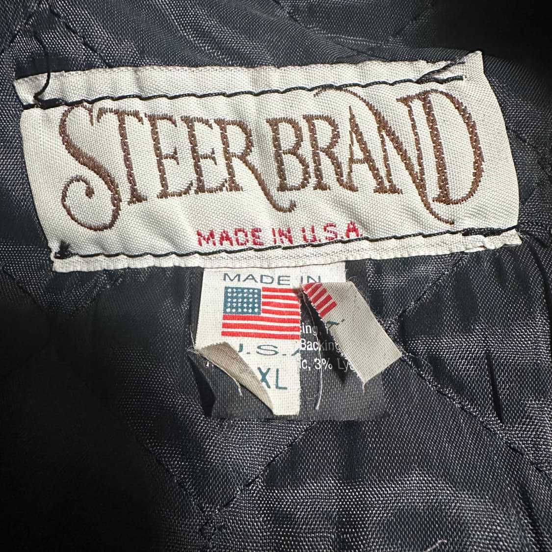 90s 늑대 프린팅 가죽 바시티 자켓 상품이미지3