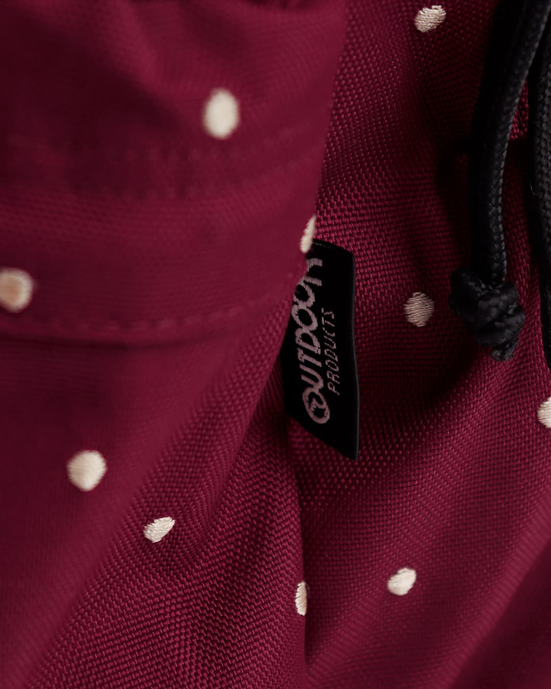 [OUTDOOR PRODUCTS] 버건디 자수 도트 패턴 백팩 상품이미지7