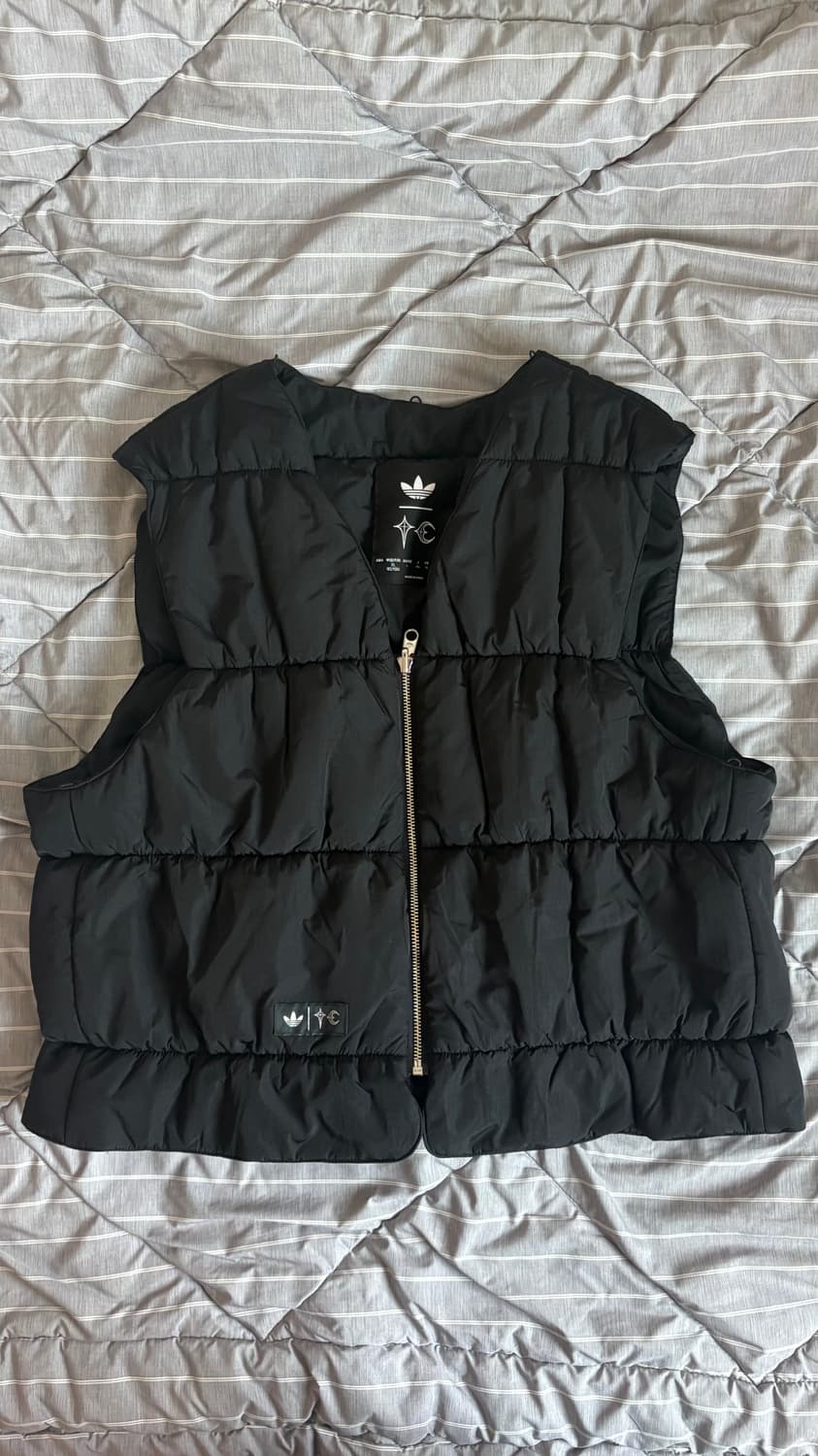 아디다스 X 떠그클럽 26SS 패딩조끼 상품이미지1