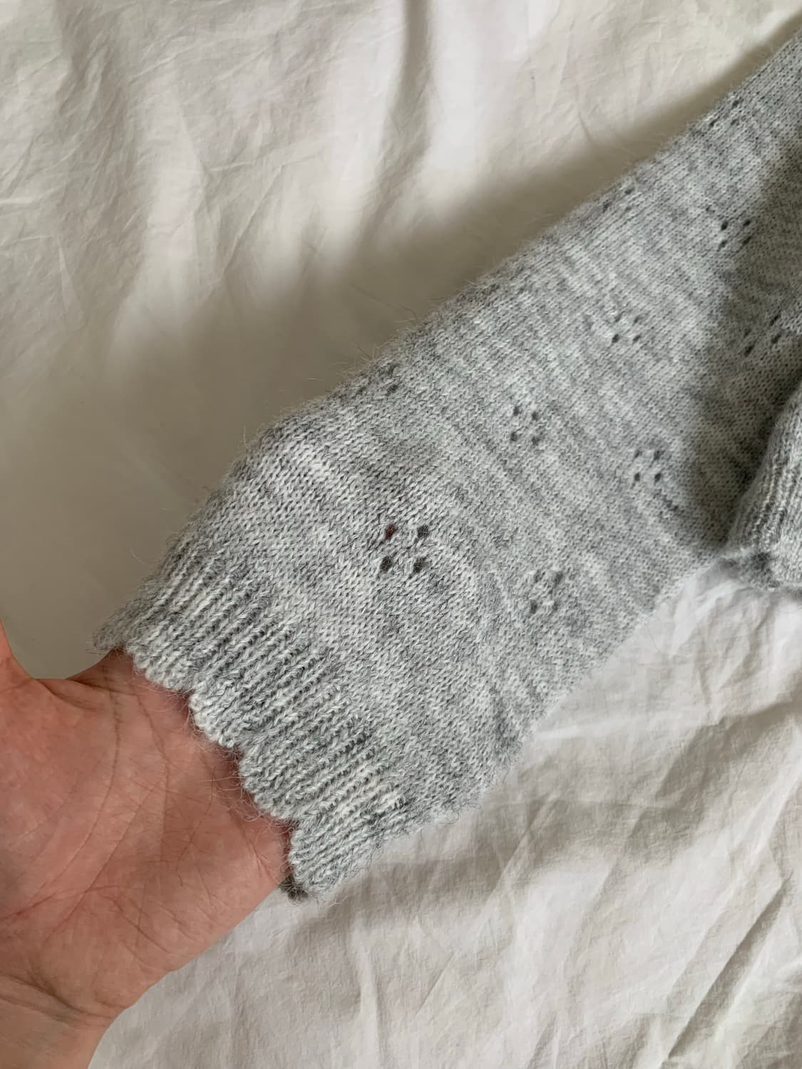 그레이 펀칭 니트 후디 상품이미지2