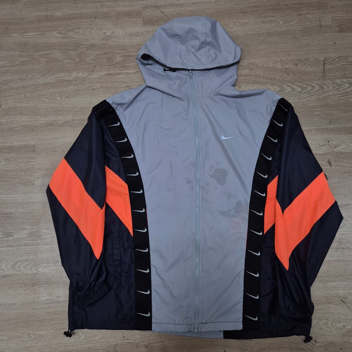 나이키 올드스쿨 빅로고 멀티 스우시 바람막이 자켓 XL(105) 상품이미지1