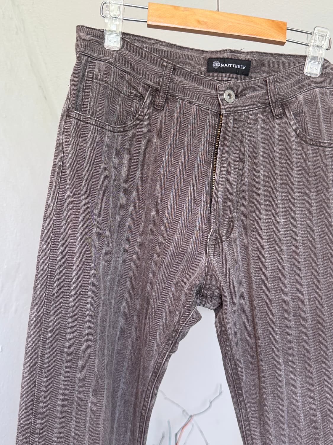 스트라이프 그레이 스트레잇핏 코튼 팬츠 상품이미지2