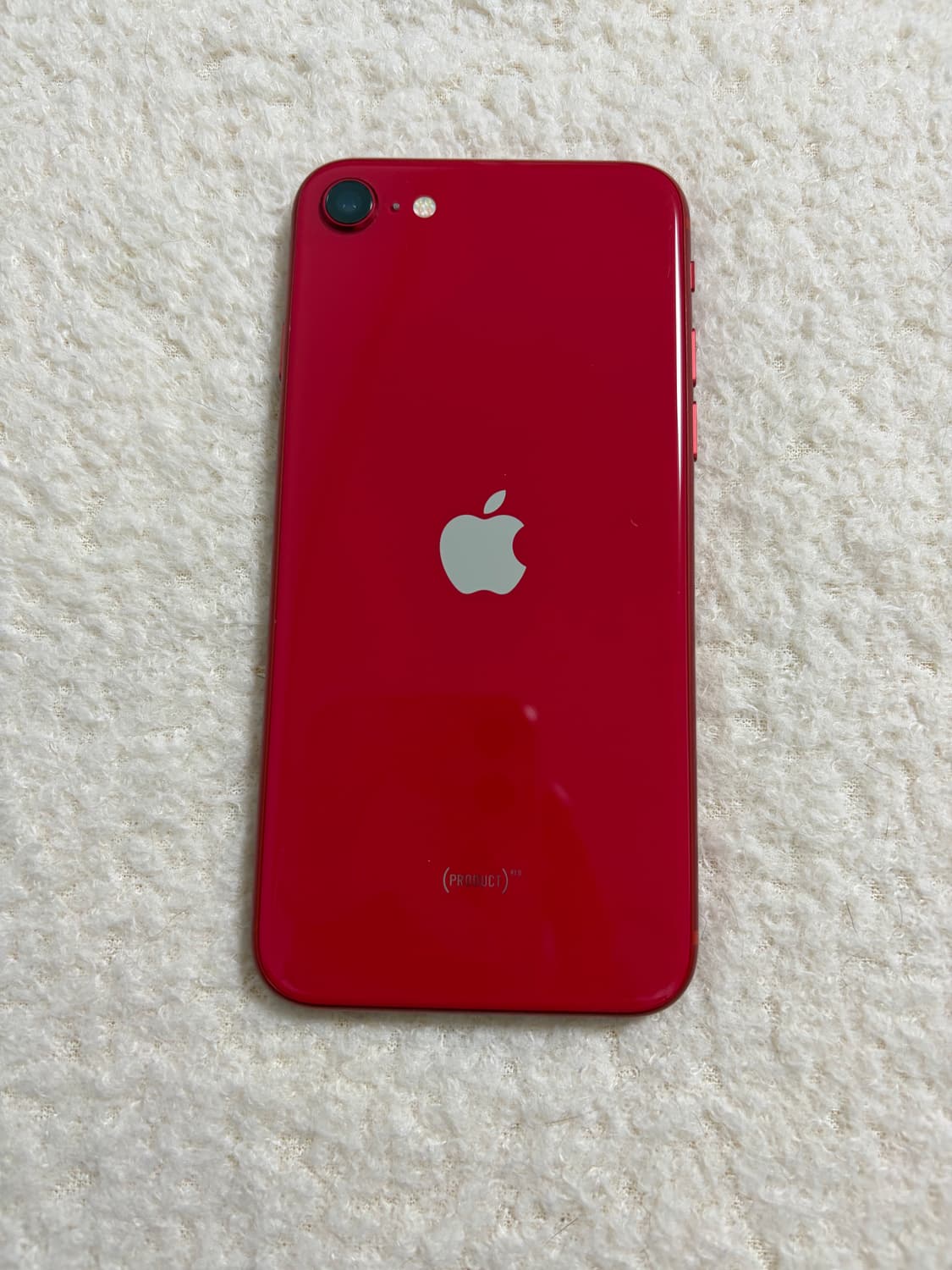 아이폰 SE 64기가 프로덕트 레드 색상 + 리락쿠마 케이스 상품이미지1