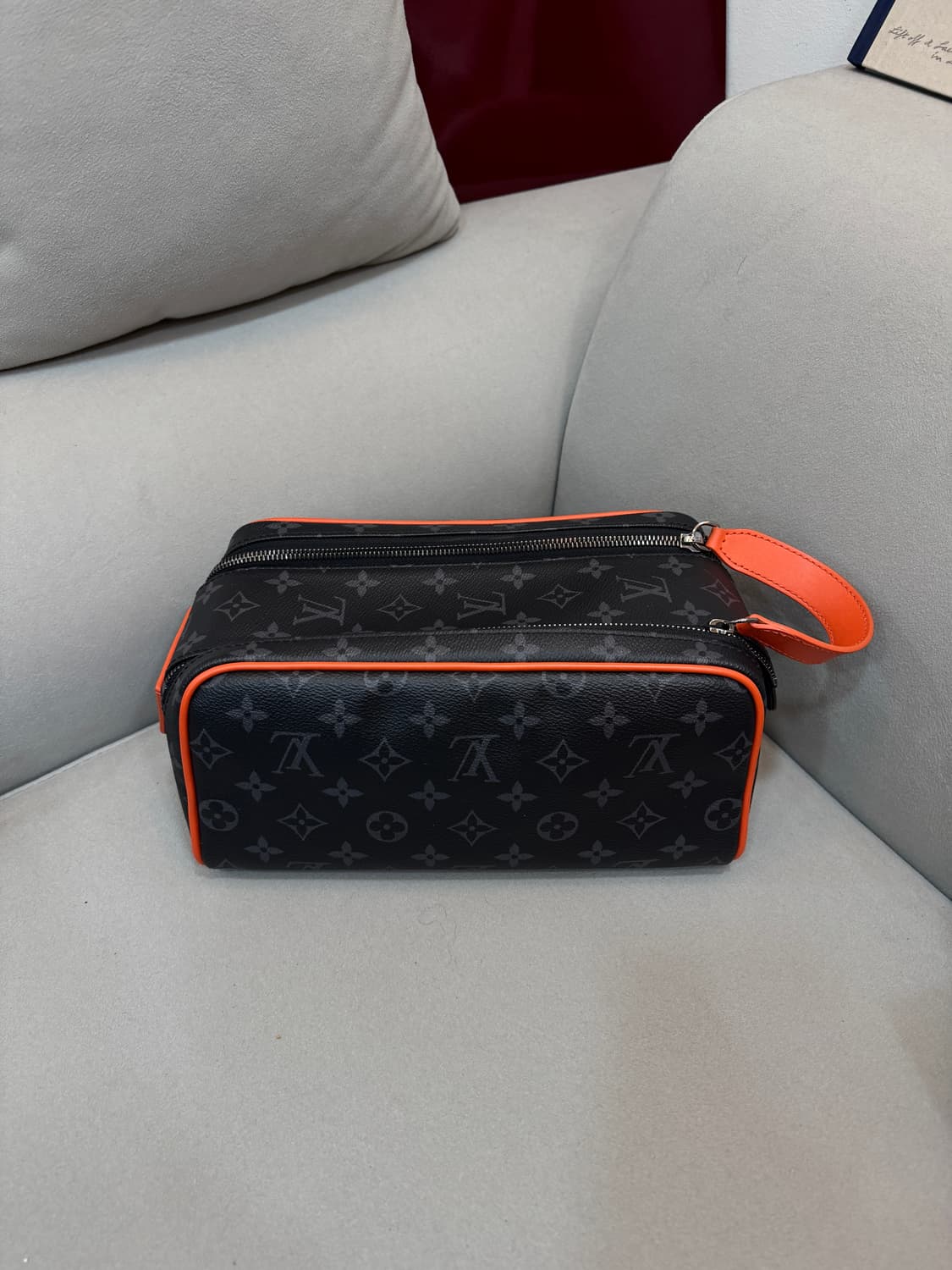 신형각인 루이비통 모노그램 돕키트  상품이미지1