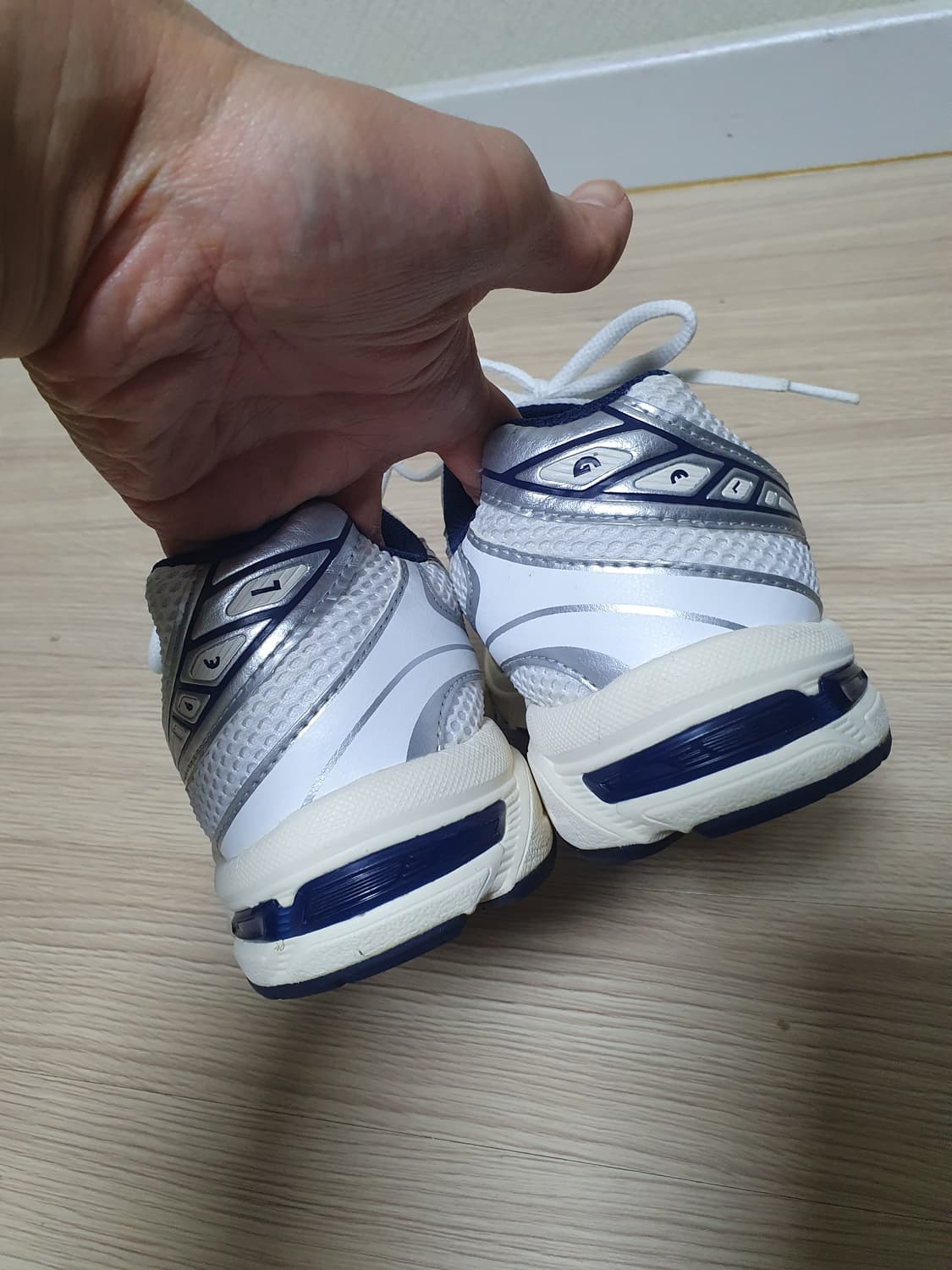 아식스 젤 1130 운동화 250 상품이미지6