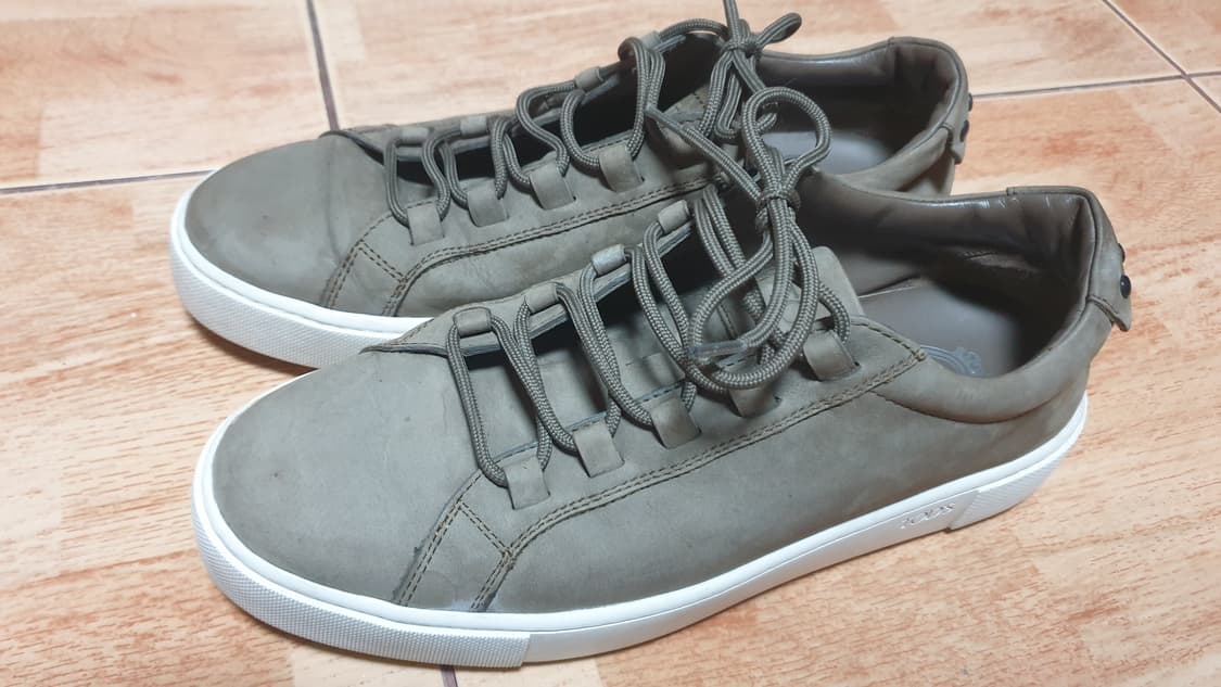 토즈 스웨이드 스니커즈 7(265추천) 상품이미지1