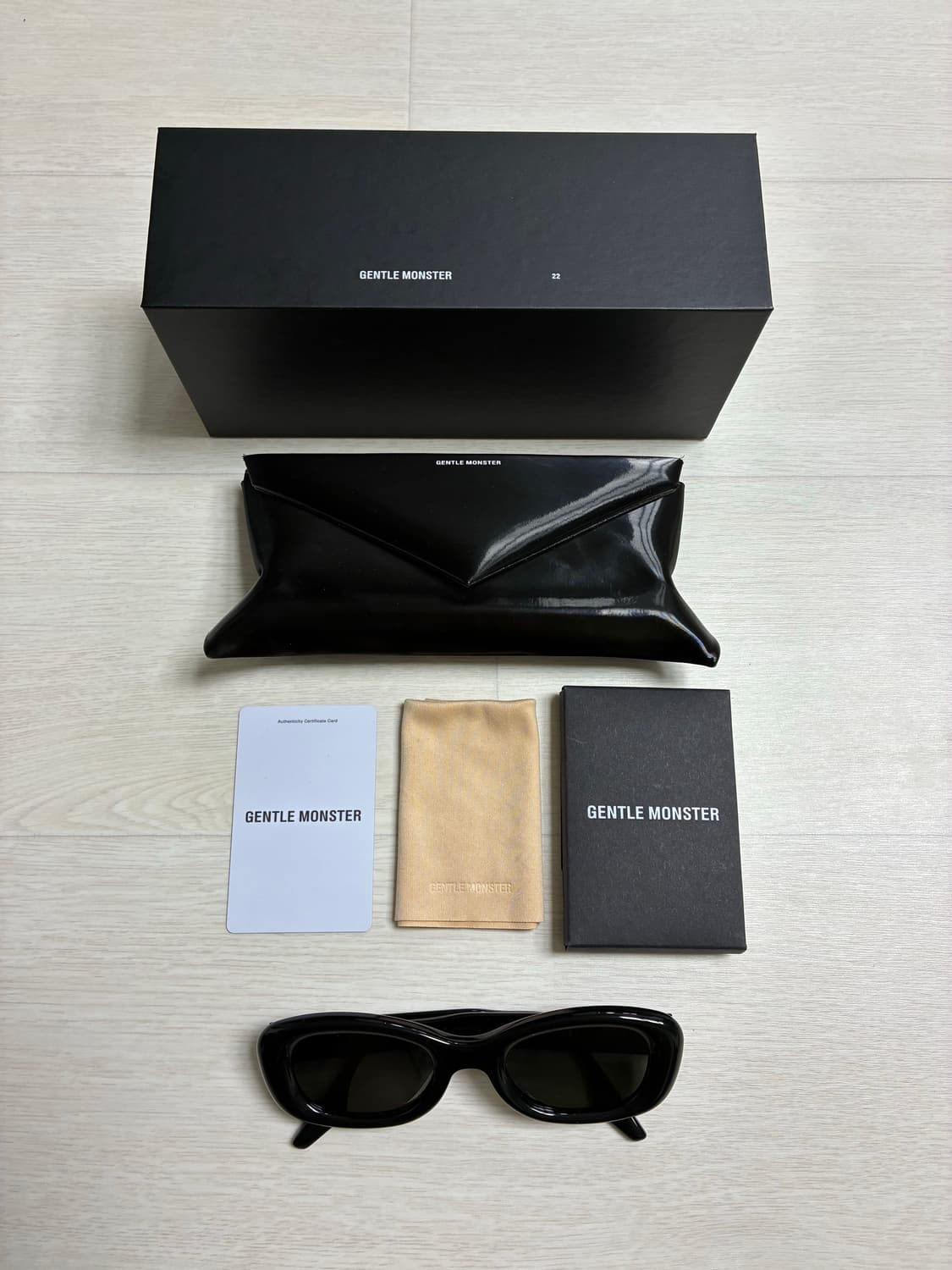 젠틀몬스터 TAMBU 01 선글라스 상품이미지1