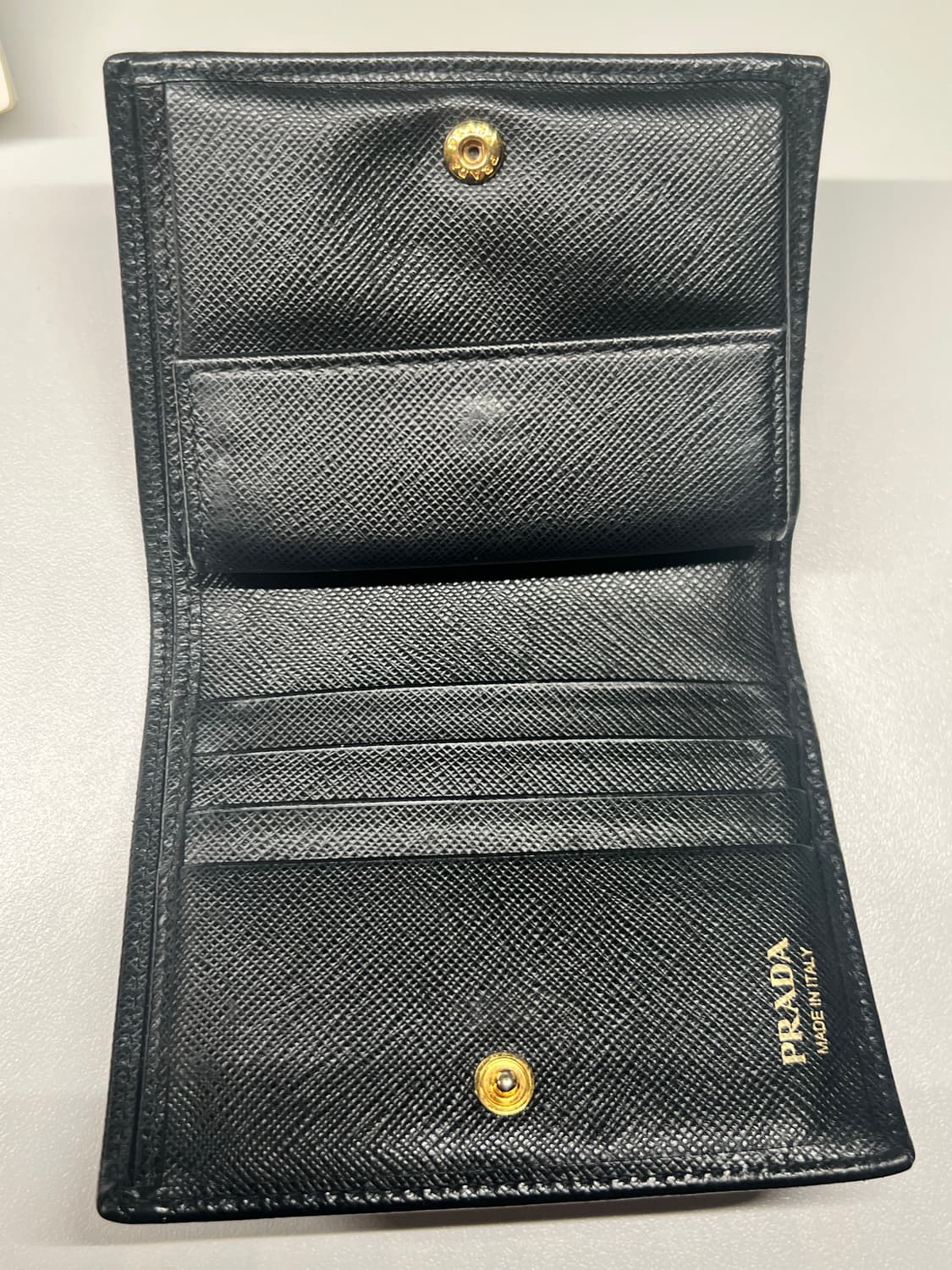 프라다 사피아노 반지갑 블랙 상품이미지3