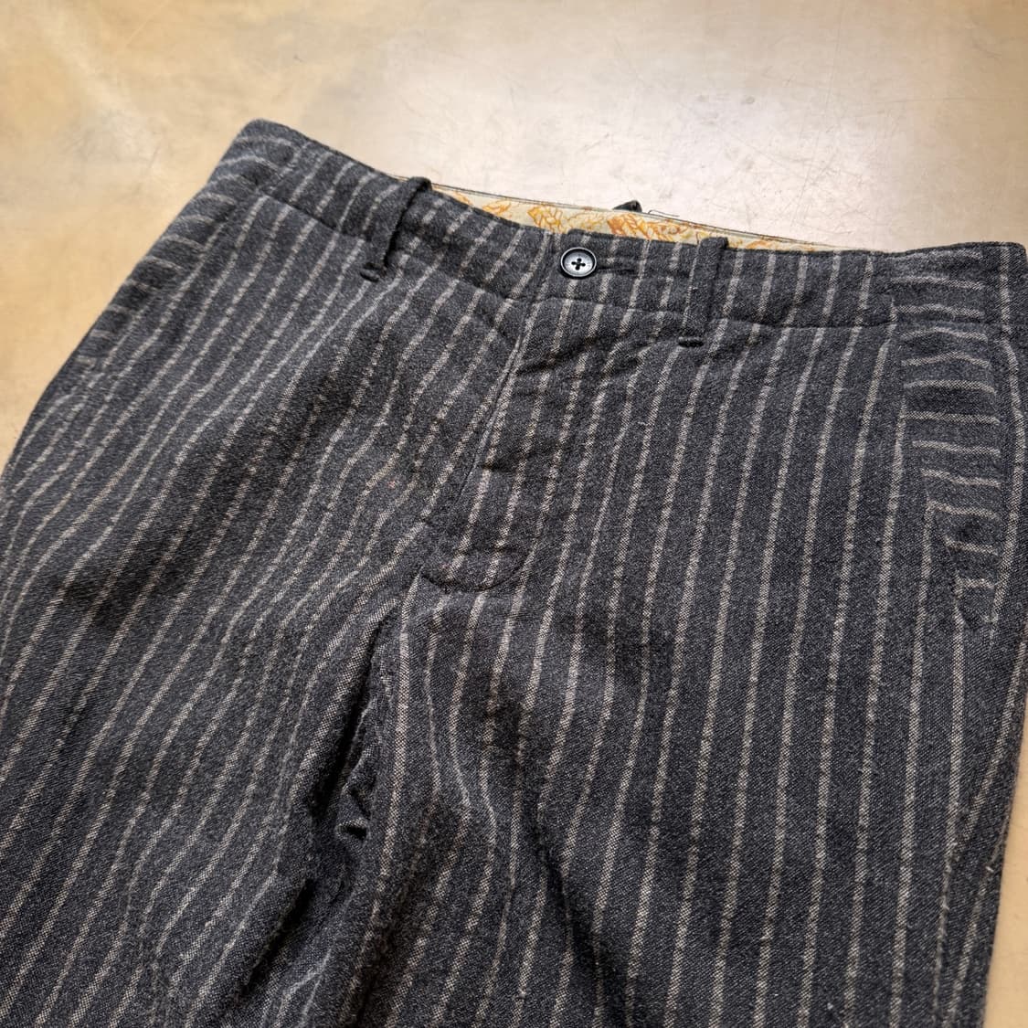 VOTOLO 챠콜 그레이 울 혼방 트라우저 상품이미지2