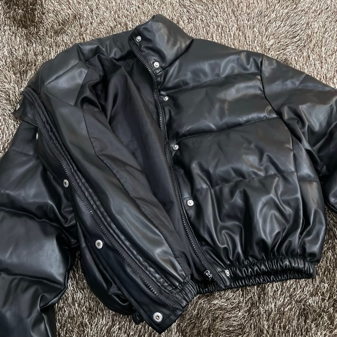 블랙 페이크 레더 숏 패딩 XL 상품이미지2