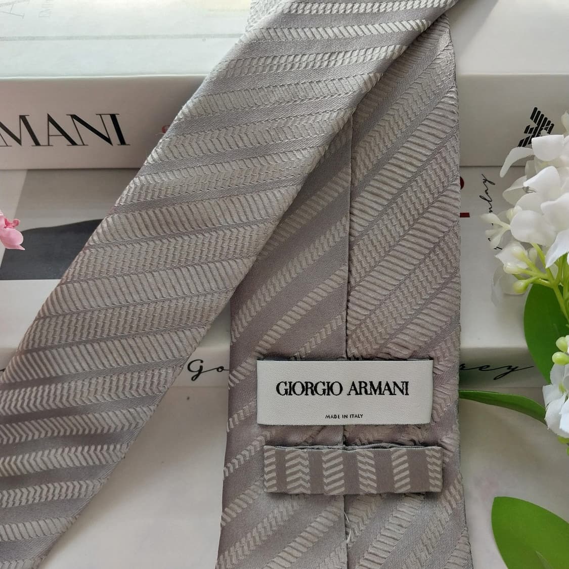 조르지오 아르마니 실크 실버 패턴 넥타이 8.8cm A+등급 K1808 상품이미지6