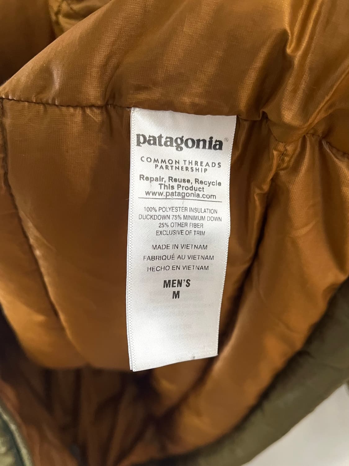 파타고니아 하이로프트 다운 후디 경량 패딩 상품이미지7