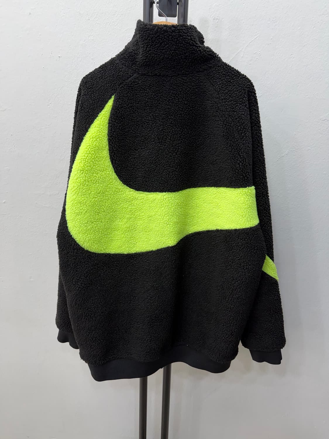 정품) 나이키 남성 리버시블 양면 뽀글이 플리스 L 상품이미지4