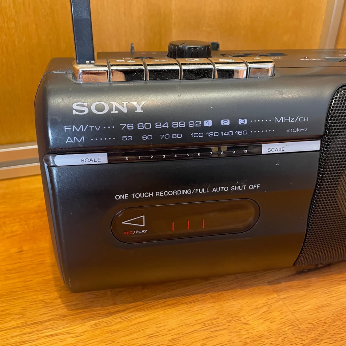 SONY CFM-10 CASSETTE PLAYER 상품이미지3