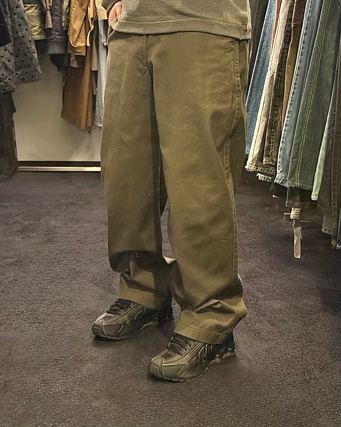 유니클로 저지 배럴 레그 와이드 치노 팬츠 33 34 카키 밀리터리 워크 상품이미지1