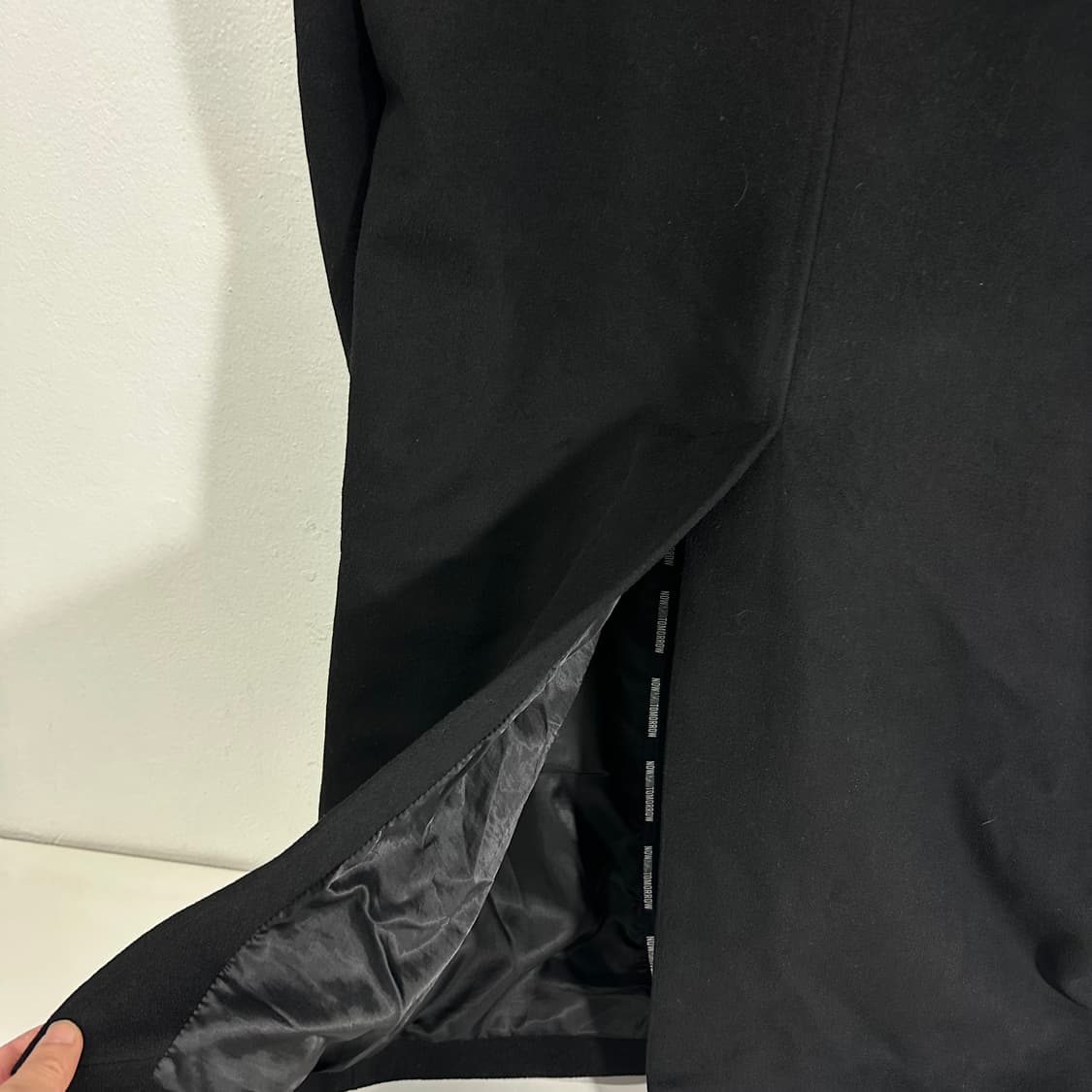 95-100 나우앤투모로우 블랙 캐시미어혼방 롱 더블코트 상품이미지5