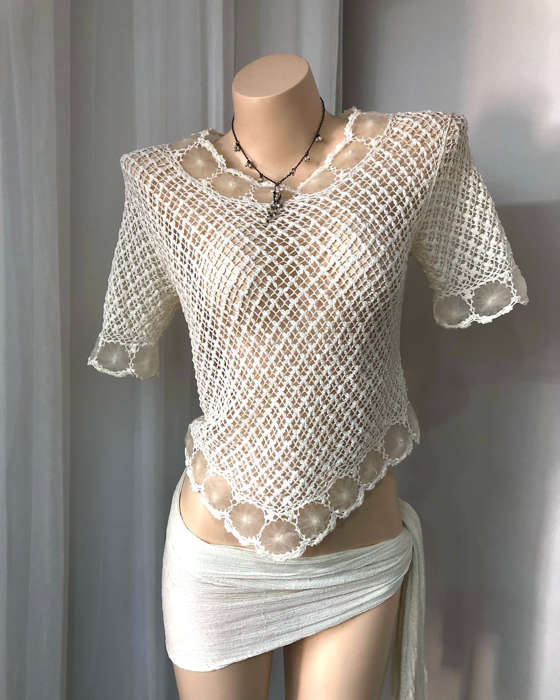 ivory floral crochet half sleeve top 상품이미지2