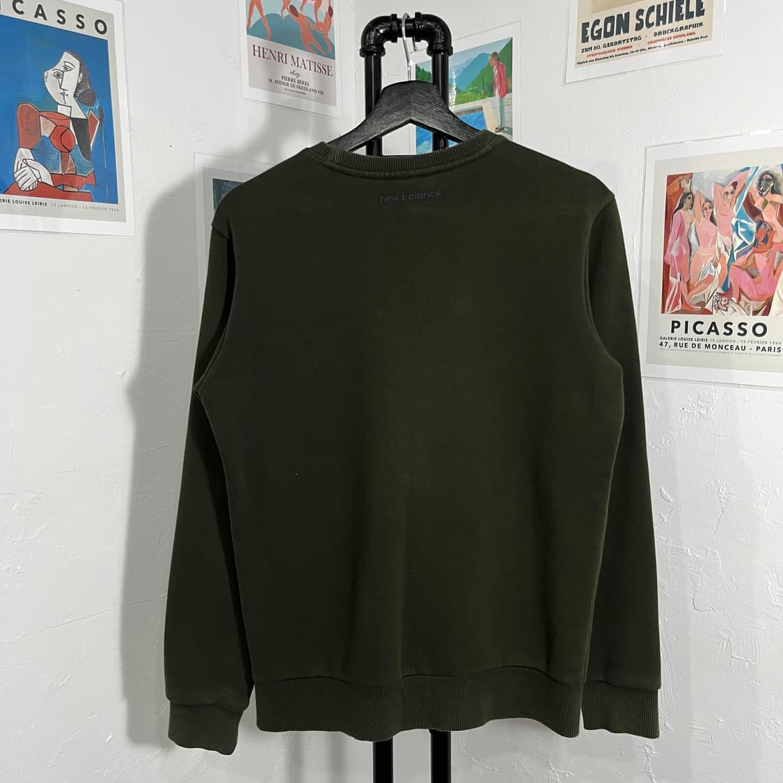 뉴발란스 카모프린팅 로고 맨투맼 상품이미지2